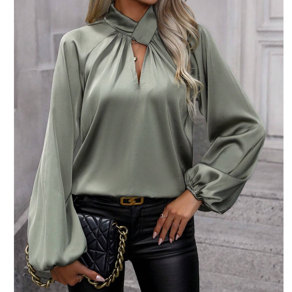 07 Classic Twist Detail Cut out Satin Long Sleeve Top